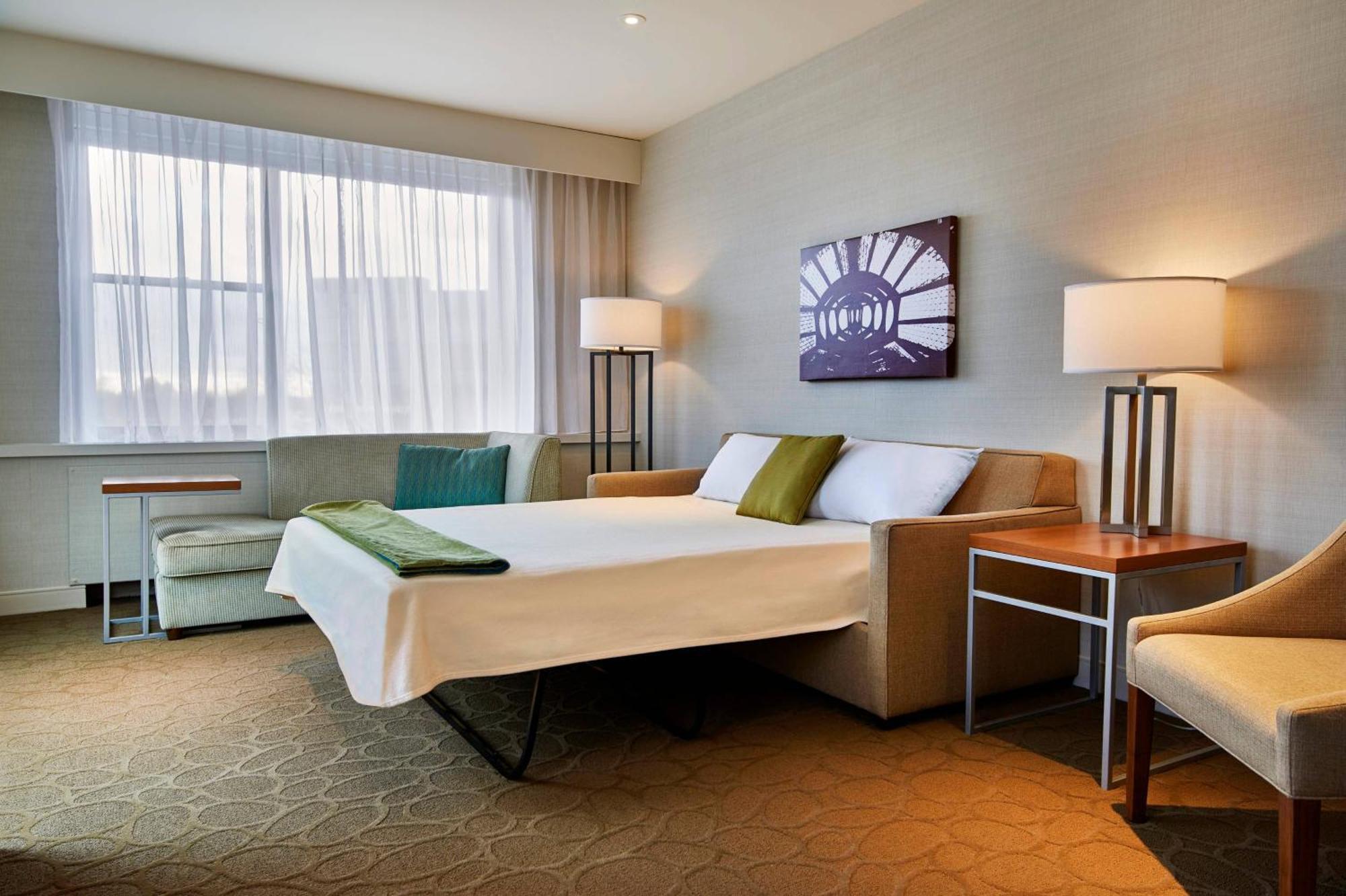 Delta Hotels By Marriott Dartmouth Esterno foto