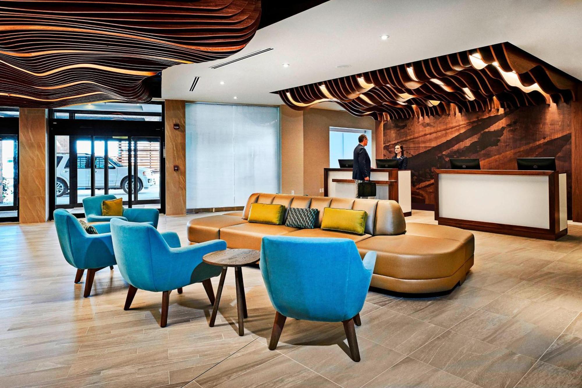 Delta Hotels By Marriott Dartmouth Esterno foto